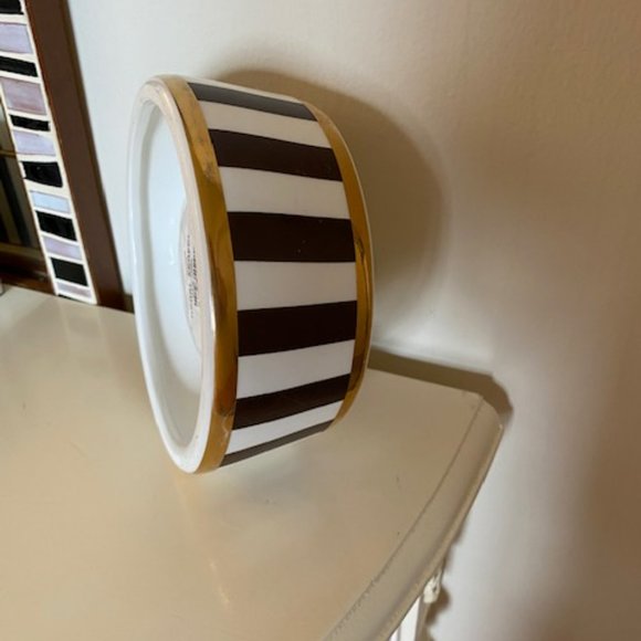 NWT Henri Bendel Pet Dog Bowls Set of 2 but will sell individually. - Picture 6 of 9